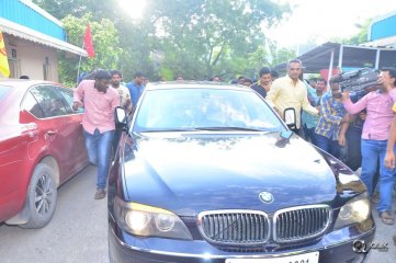 Balakrishna Watches Paisa Vasool Movie at Bramaramba Theatre